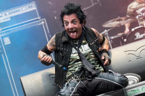 Frontman en directo fotografiado por Borjatrivifoto